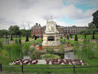 Kensington Palace Wallpaper