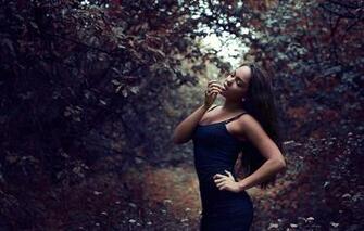 Wallpaper Lips Beauty Photographer Dark Face In The Garden