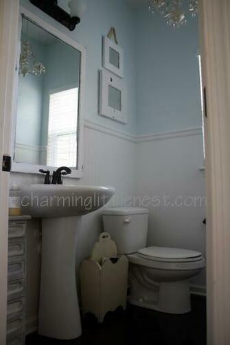 Decorating A Guest Bathroom Beadboard Wallpaper Adventure Charming