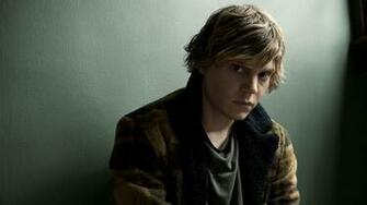 Who Will Evan Peters Play In American Horror Story Season Hotel What