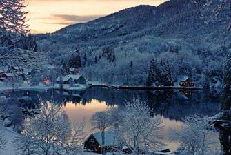 Resort Cabins House Lights Window Rustic Village Wallpaper Background