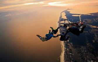 Fly Wallpaper Full HD E72v6x5 4usky