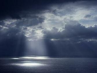 Heavenly Rays Wallpaper HD