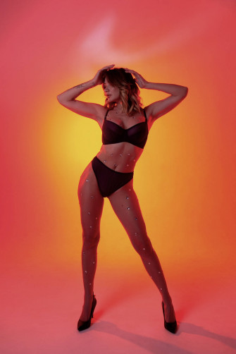 Lingerie Wallpaper S