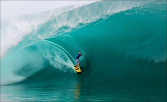 Pin Surfing In Teahupoo Tahiti Wallpaper HD