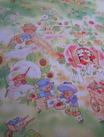 Vintage Strawberry Shortcake Wallpaper