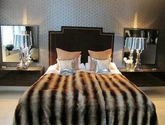 Hollywood Glamour Bedroom D Cor Being Tazim