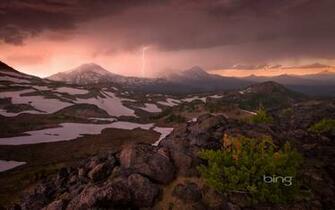 Over Oregon S Three Sisters Mountains HD Bing Wallpaper Archive