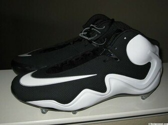 Nike Football Cleats Black White