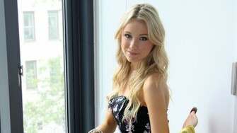 Katrina Bowden Wallpaper HD Uploaded By