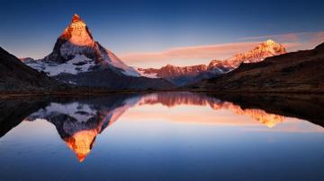 Wallpaper 4k Apple Mountains