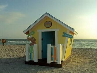 Small Beach Houses House
