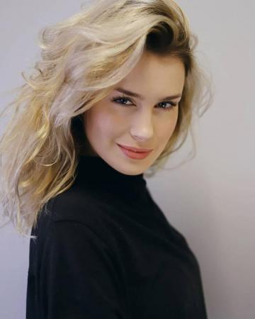 Picture Of Anna Maria Sieklucka