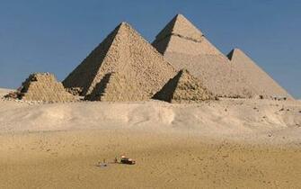 Pyramid Wallpaper Of Egypt