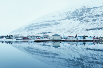 Winter Reflection Snow Man Made Town HD Wallpaper
