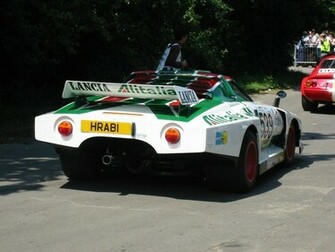 Stratos Wallpaper Background