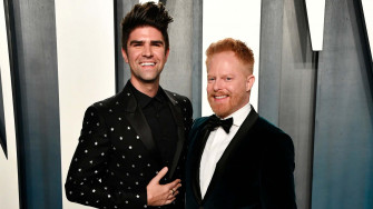 Jesse Tyler Ferguson X Wallpaper