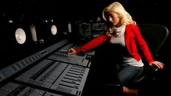 Christina Aguilera Mixing HD Wallpaper FullHDwpp Full