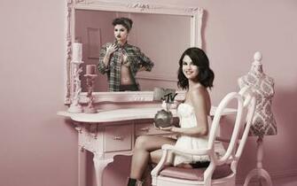 Selena Gomez Wallpaper High Definition