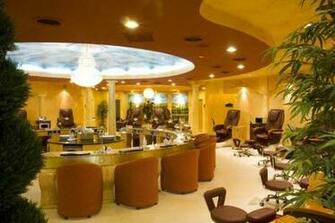 Nail Salon Image By Structuring Appropriate Decorations Pictures