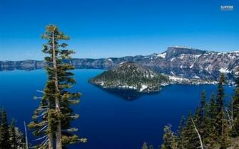 Crater Lake Wallpaper