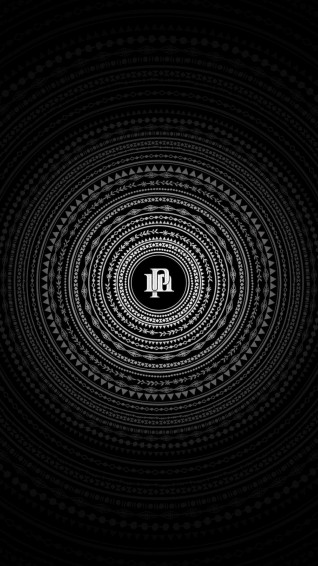 Black iPhone Image Wallpaper