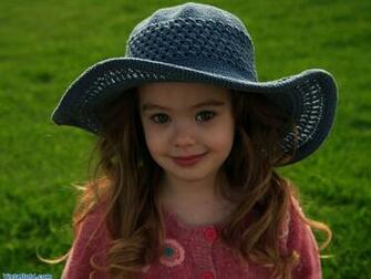 Beautiful And Cute Baby Wallpaper Kiss Hot Cool