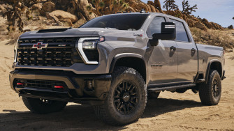 Chevrolet Silverado HD Zr2 Crew Cab Wallpaper And