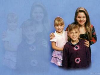 Full House Wallpaper