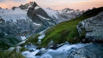 Mountain Stream Wallpaper