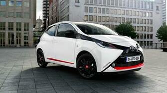 Toyota Aygo Front HD Wallpaper