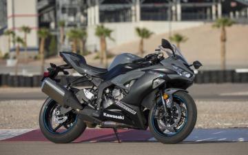 Kawasaki Ninja Zx 6r HD Wallpaper Background Image