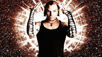 Jeff Hardy Gets Knocked Out Cold After Falling Off A Cage