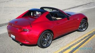 Dropping The Roof In Mazda S Mx Miata Rf Slashgear
