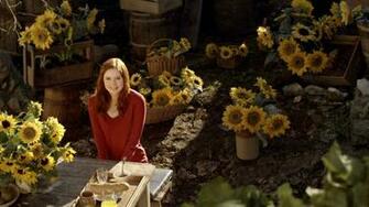 Vincent Karen Gillan Amy Pond Doctor Who Wallpaper Background