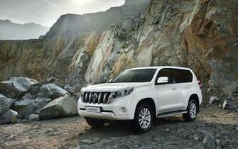 Toyota Land Cruiser Wallpaper HD Car