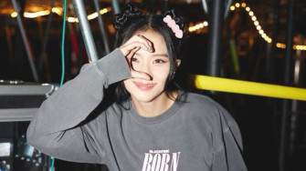 Blackpink Jisoo Spotted With Lump In Her Neck Yg Ent Give Blinks