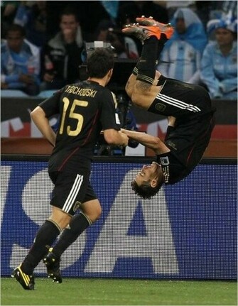 Funny Football Pictures Wallpaper
