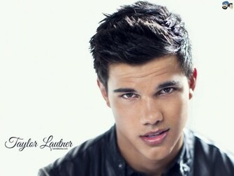 Taylor Lautner Wallpaper