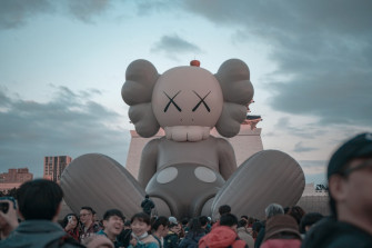 Kaws Pictures Image