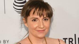 What Is Going On With Lena Dunham Her Dog Lamby And An Animal