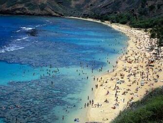 Dual Screen Beach Afternoon Wallpaper