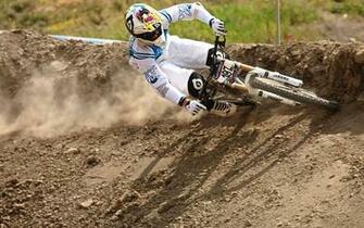 Wallpaper Bike Downhill Goodfon Image Extreme Forest Jpg