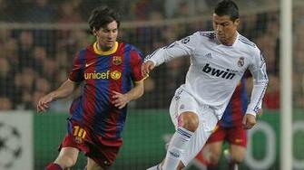 Fashion Football Messi Vs Ronaldo Wallpaper