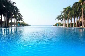 Swimming Pool Wallpaper