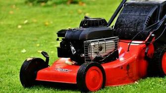 Best Memes Tweets About The Man Mowing Lawn As A Tornado
