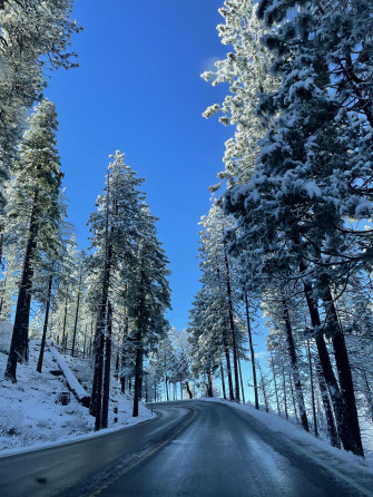 Beautiful Blue Sky Day After The Crazy Storm R Yosemite