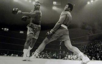Muhammad Ali Vs Joe Frazier Wallpaper Photo Shared By Thoma7