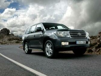 Toyota Land Cruiser Wallpaper