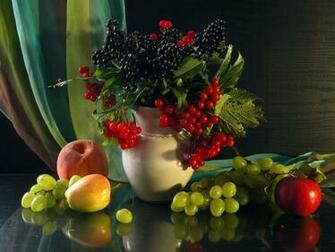 Grapes Apples Peaches Still Life Vase Wallpaper Background
